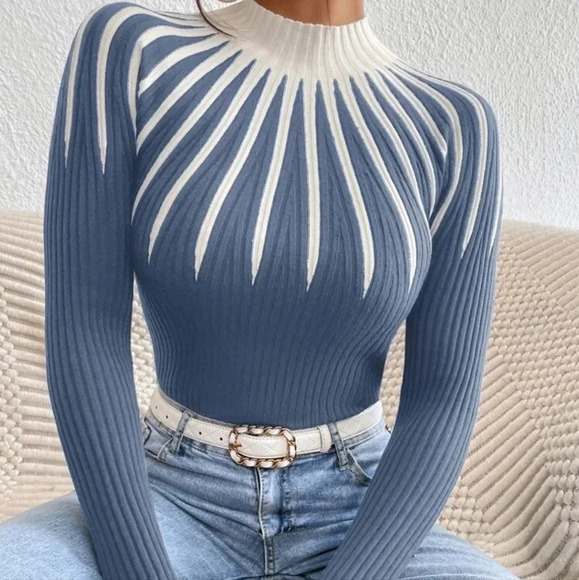 Colorblock Mock Neck Sweater - Picture 1 of 4